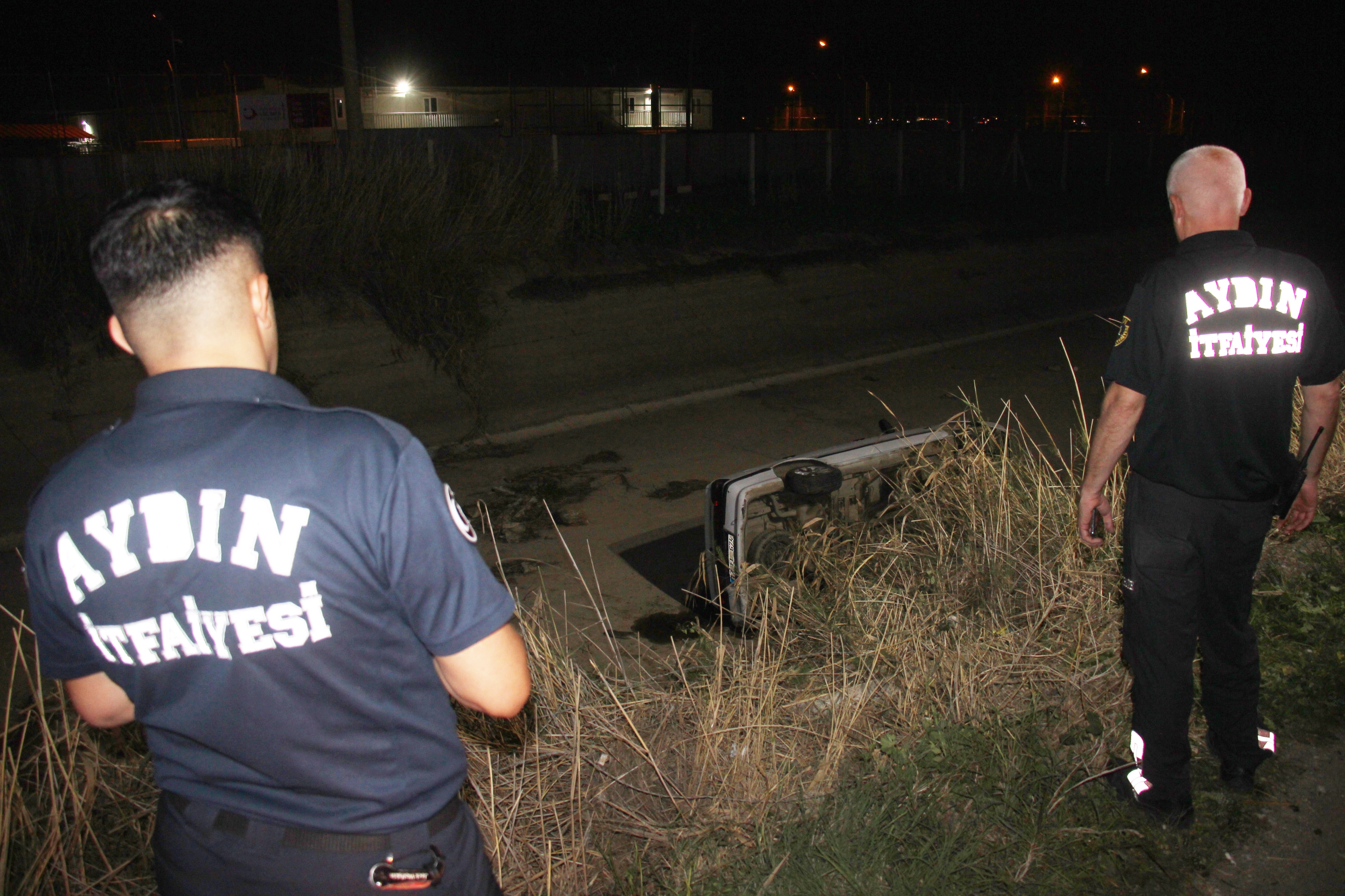 Aydın'da otomobil sulama kanalına uçtu: 2 yaralı