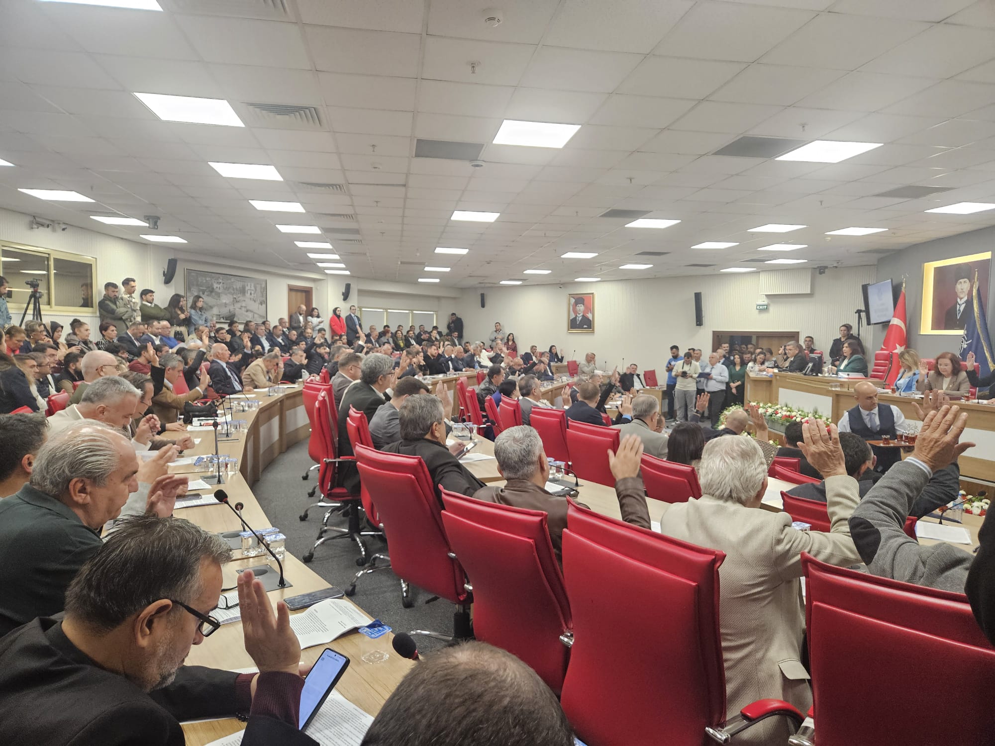 CHP’nin önergesi mecliste kabul edildi: Mezarlık ve Defin Hizmetleri Aydın Büyükşehir Belediyesi tarafından verilecek