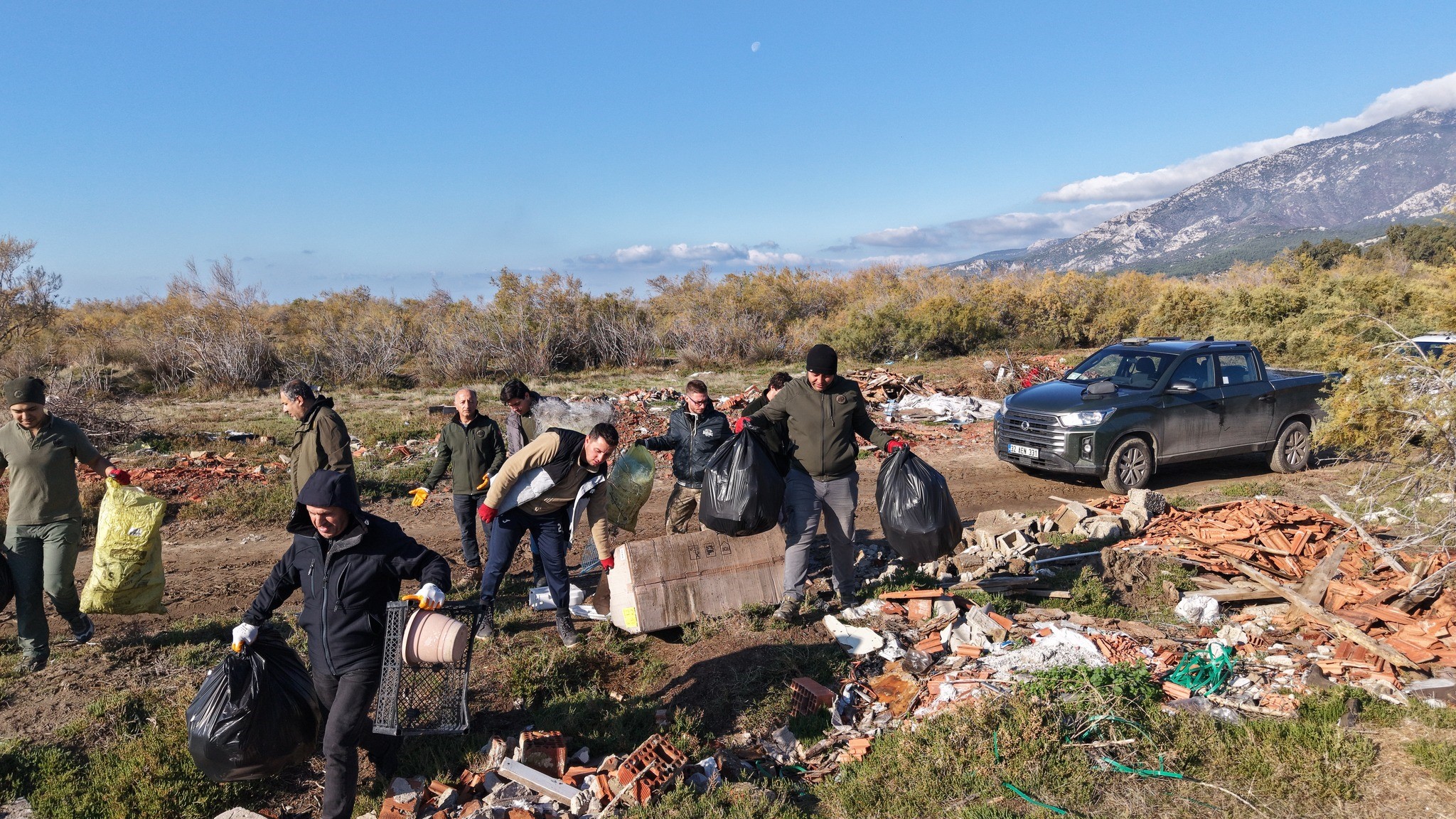 Büyük Menderes Deltası’nda çevre temizliği seferberliği