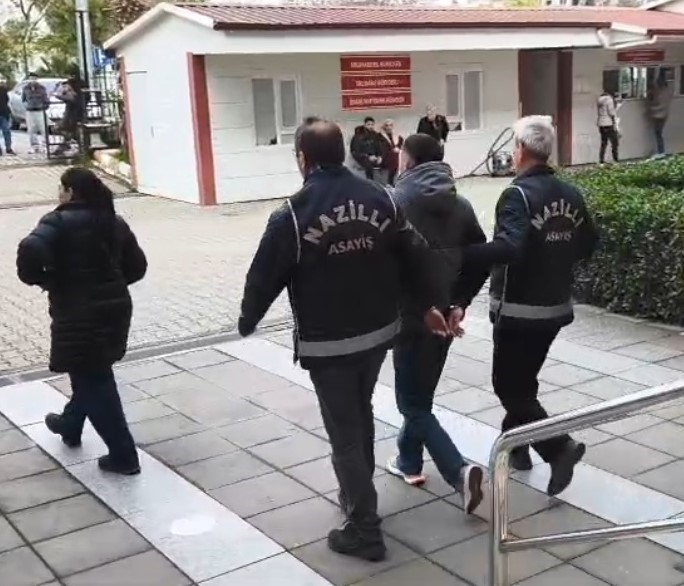 Nazilli’de evi kurşunlayan iki şahıs yakalandı