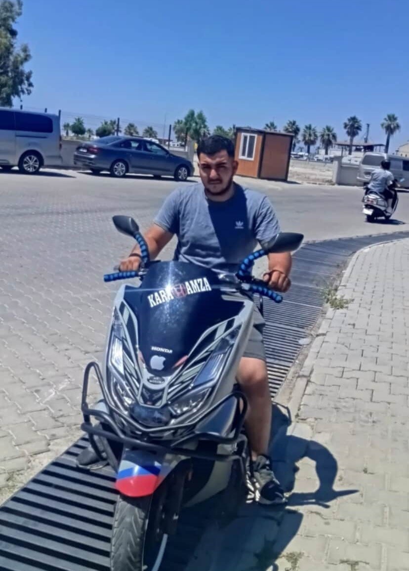 Kuşadası’nda 22 yaşındaki sürücü hayatını kaybetti