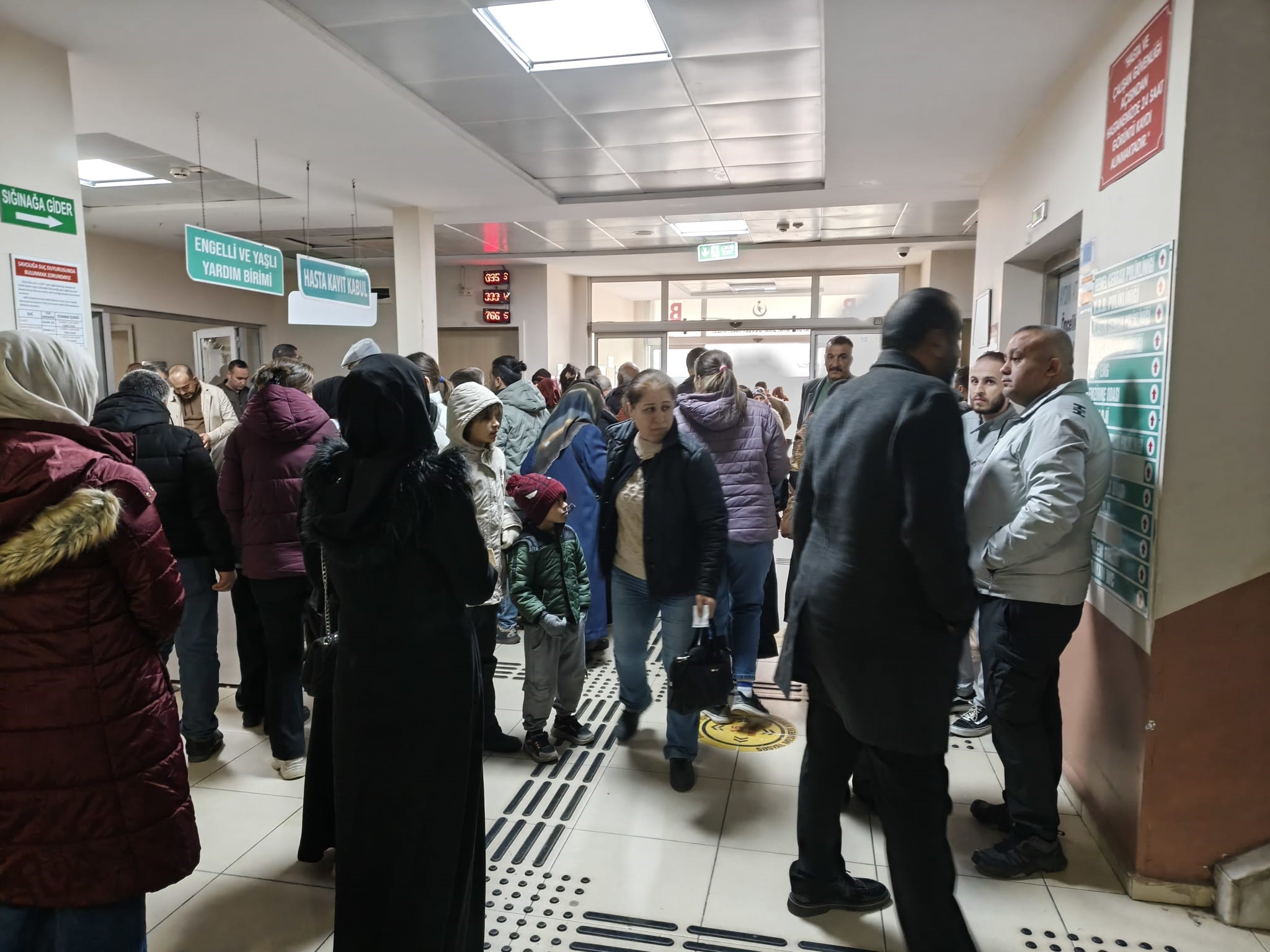 Aydın soğuğa dayanamadı, vatandaşlar hastaneye akın etti