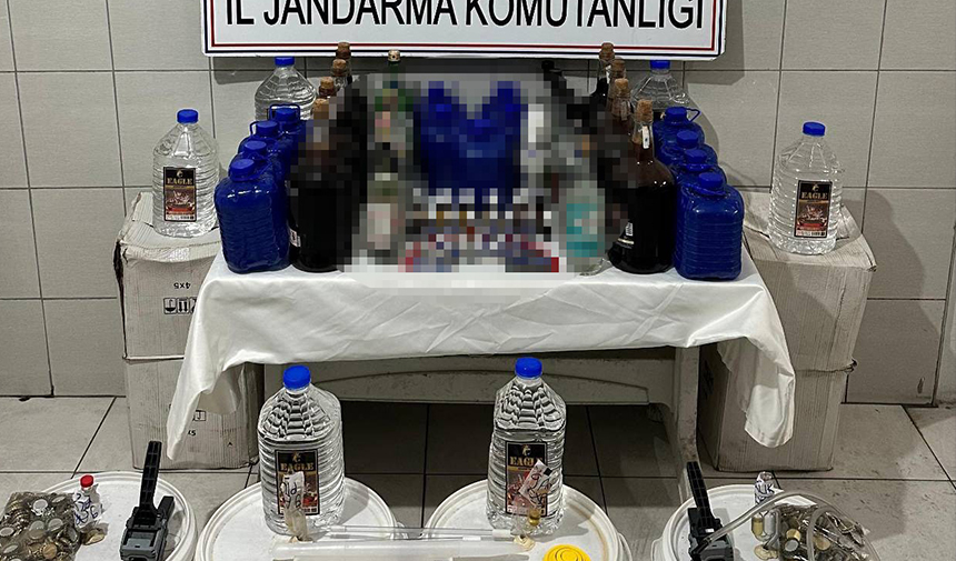 Aydın'da jandarmadan sahte alkol operasyonu