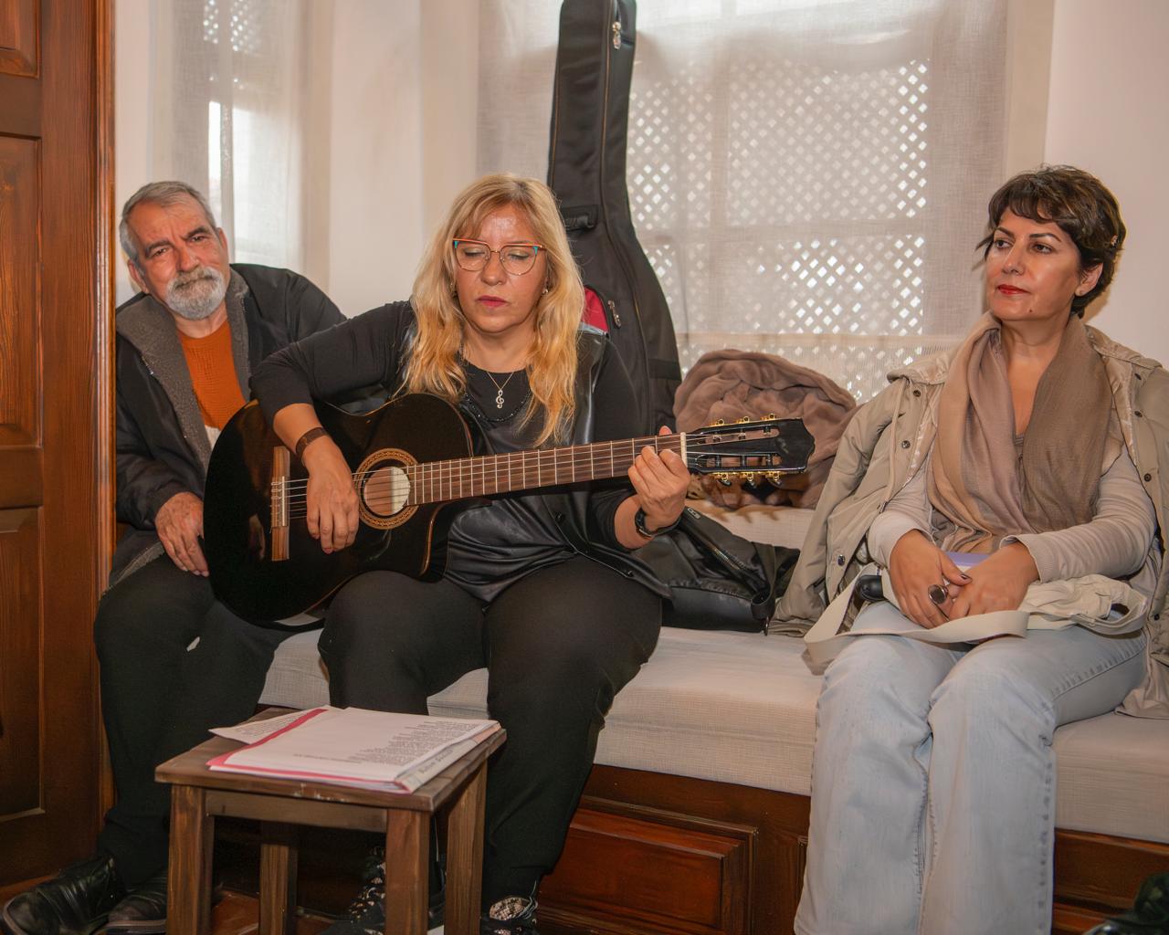 Cem Karaca Kuşadası’nda şarkılarıyla anıldı