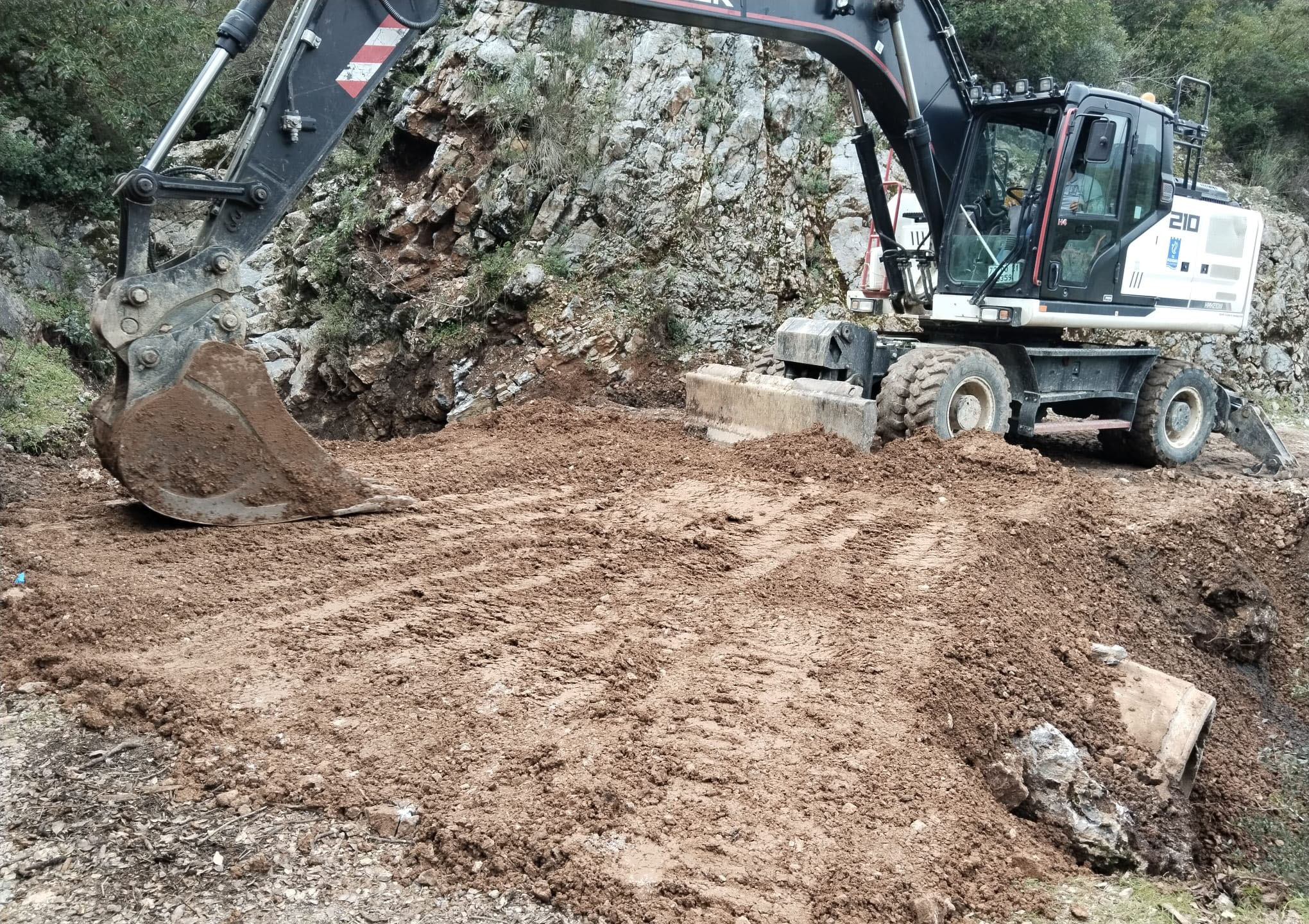 Arıcıların yardımına Kuşadası Belediyesi koştu