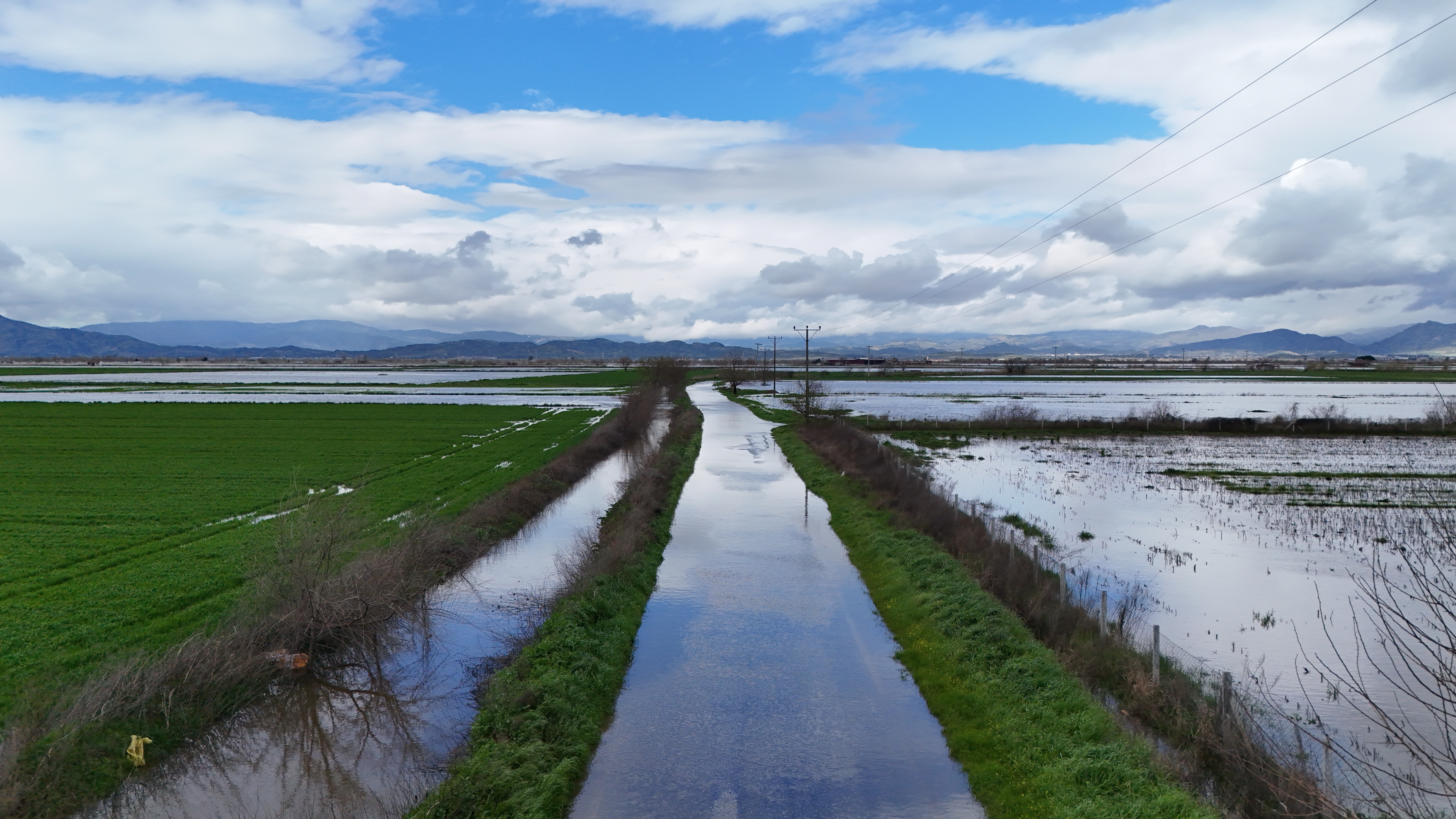Aydın'daki taşkının izleri havadan görüntülendi